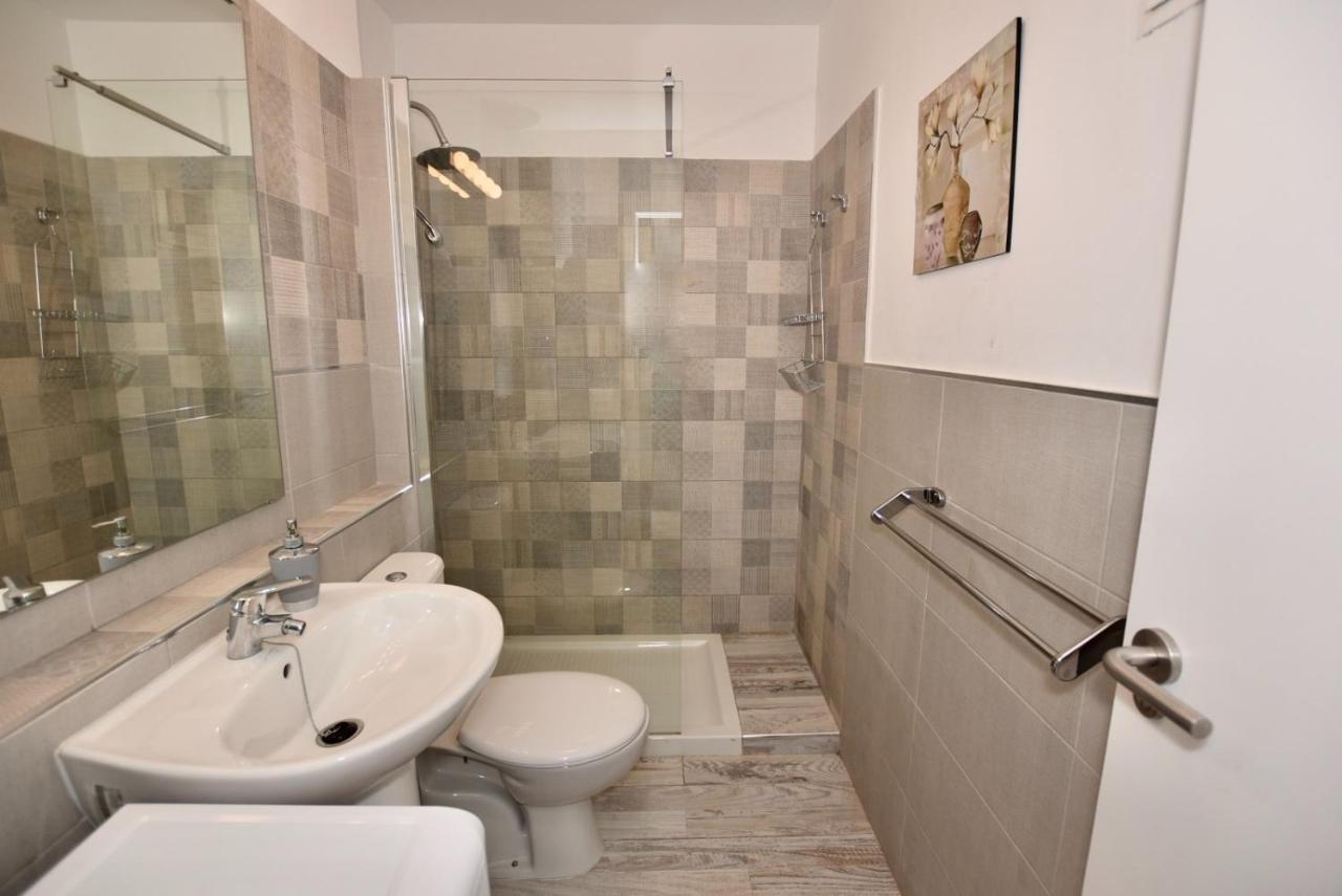 Torry De Yomely Sea View Apartment Playa de las Americas  Exterior photo